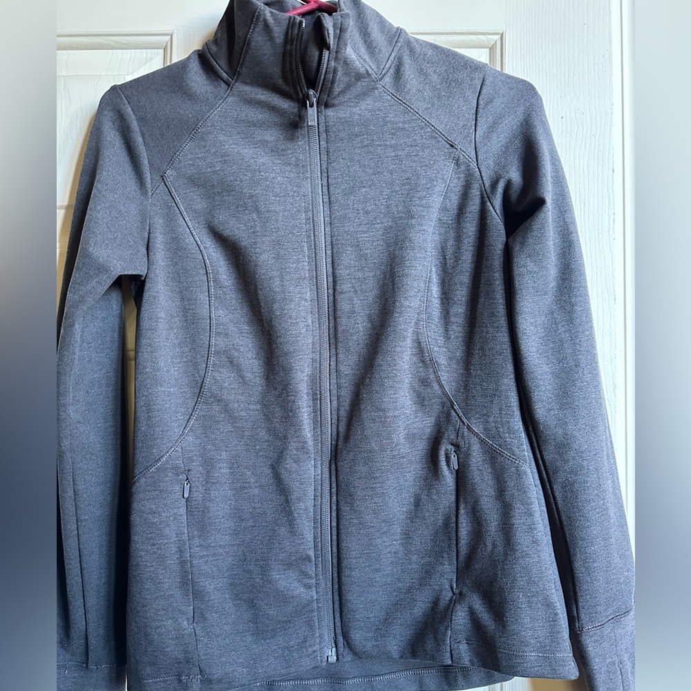All in motion Women's zip up Jacket